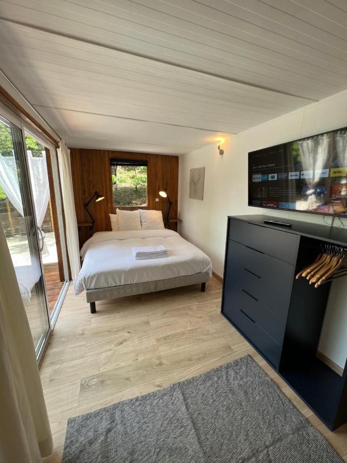 Superbe Cabane Jacuzzi Jardin Clim Wifi Parking Meyreuil Eksteriør billede